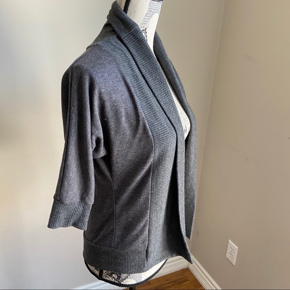 Ginger G 3/4 sleeves open front grey cardigan M - Picture 2 of 5